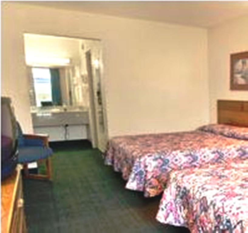 Howard Johnson By Wyndham Commerce Ga Habitación foto